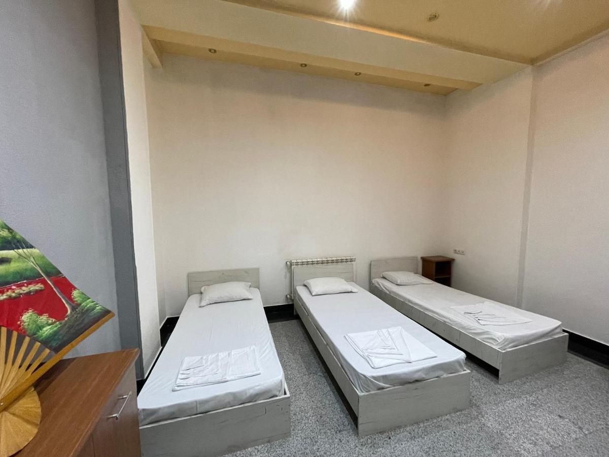 Joy Hotel Apartament Jerevan Eksteriør billede