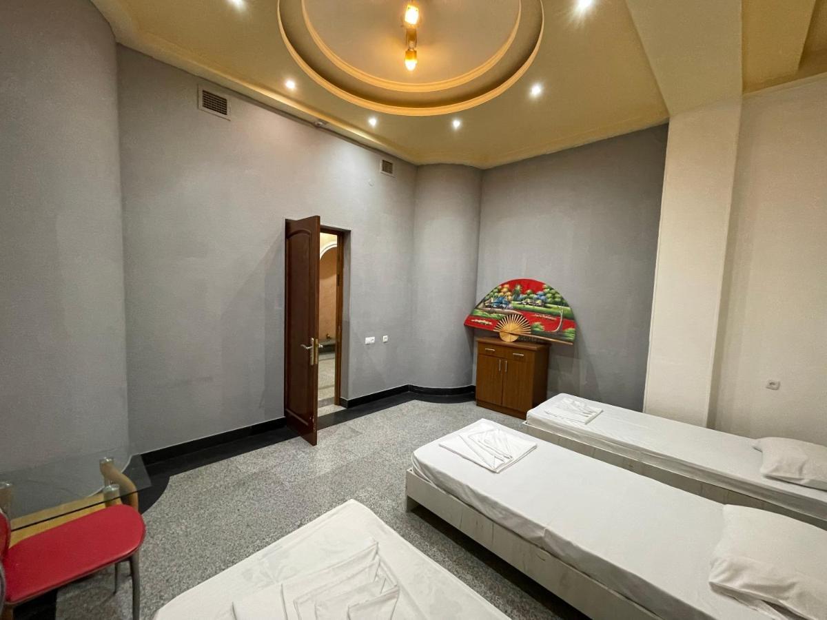 Joy Hotel Apartament Jerevan Eksteriør billede